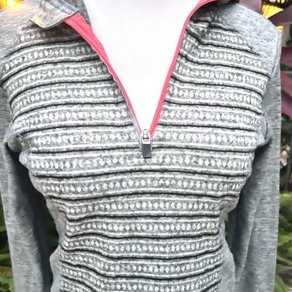 Mondetta Hooded Half-Zip Active Top - Picture 4 of 11